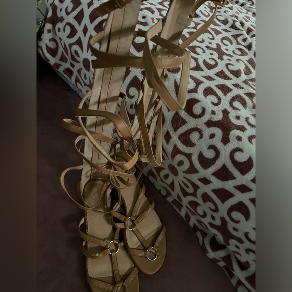 colin stuart gladiator sandals. Never worn - Picture 3 of 4